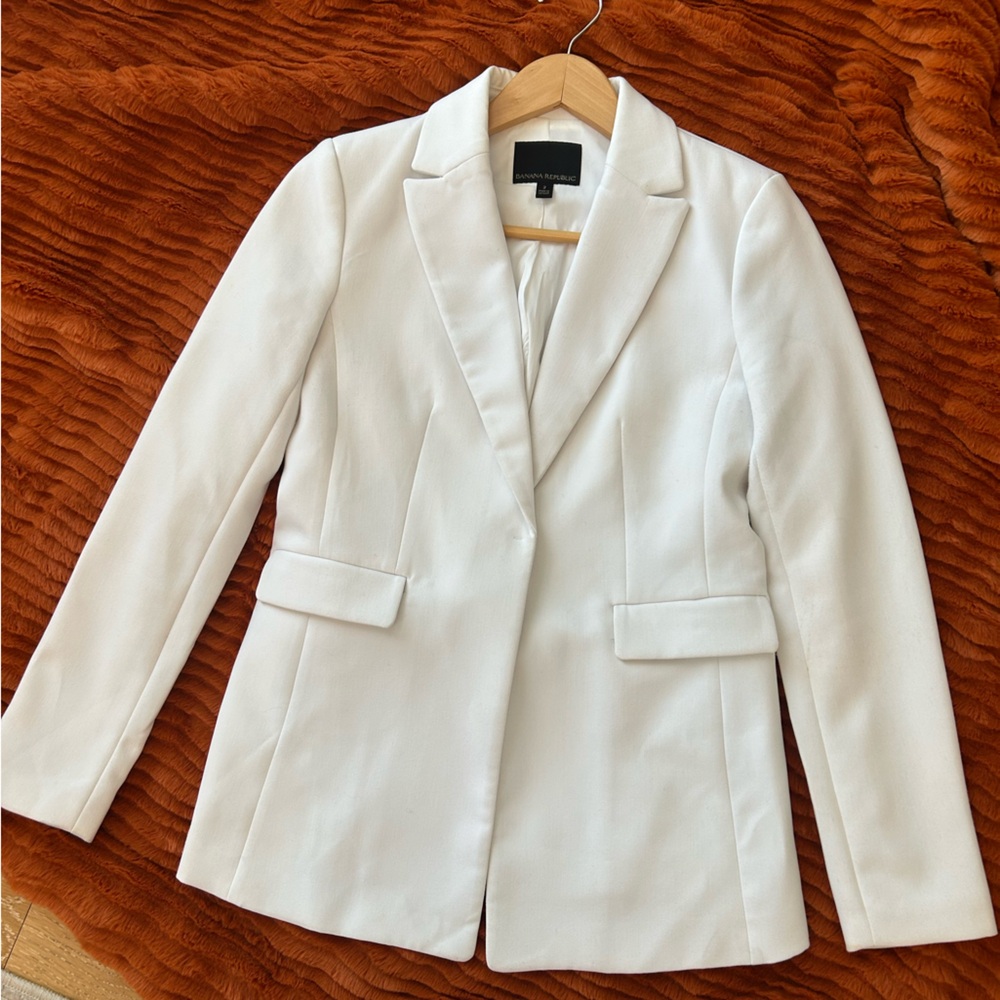 Banana Republic White Blazer